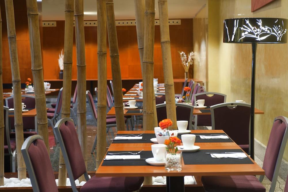 Eurostars Gran Madrid Hotel Alcobendas Kültér fotó