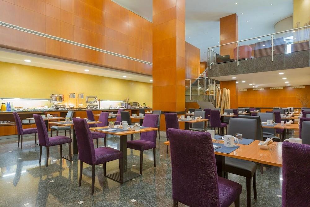 Eurostars Gran Madrid Hotel Alcobendas Kültér fotó